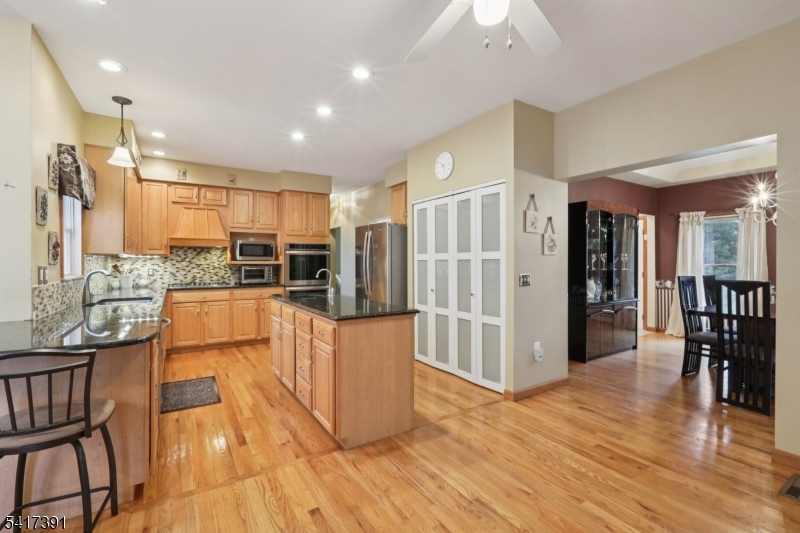 64 Fords Road Randolph, NJ 07869 - Photo 11 of 42