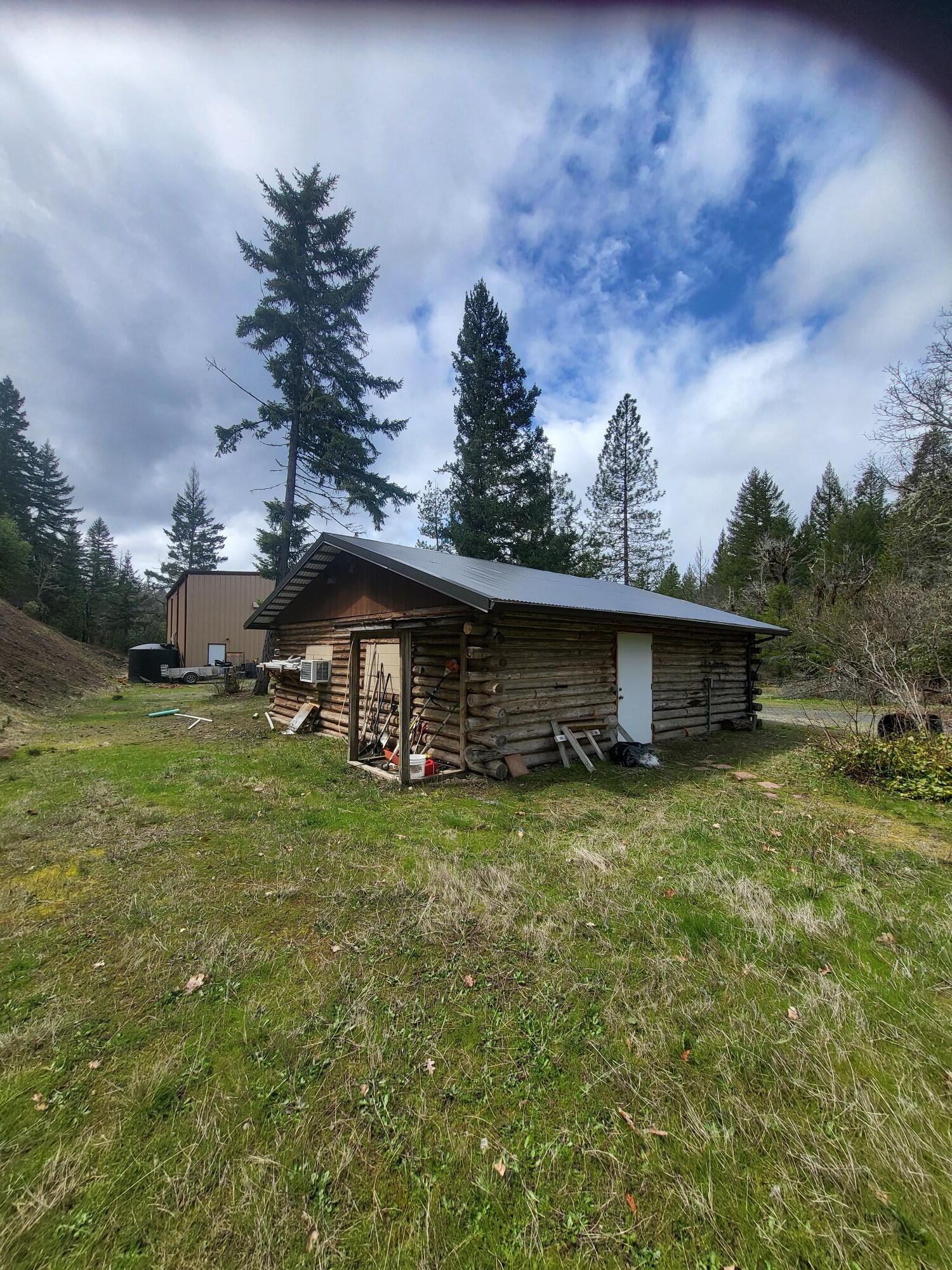 962 Indian Creek Road Selma, OR 97538 - Photo 11 of 42 20230411_120105