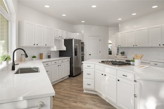 $3,090,000 | 5907 111th Place Northeast, Kirkland, WA 98033