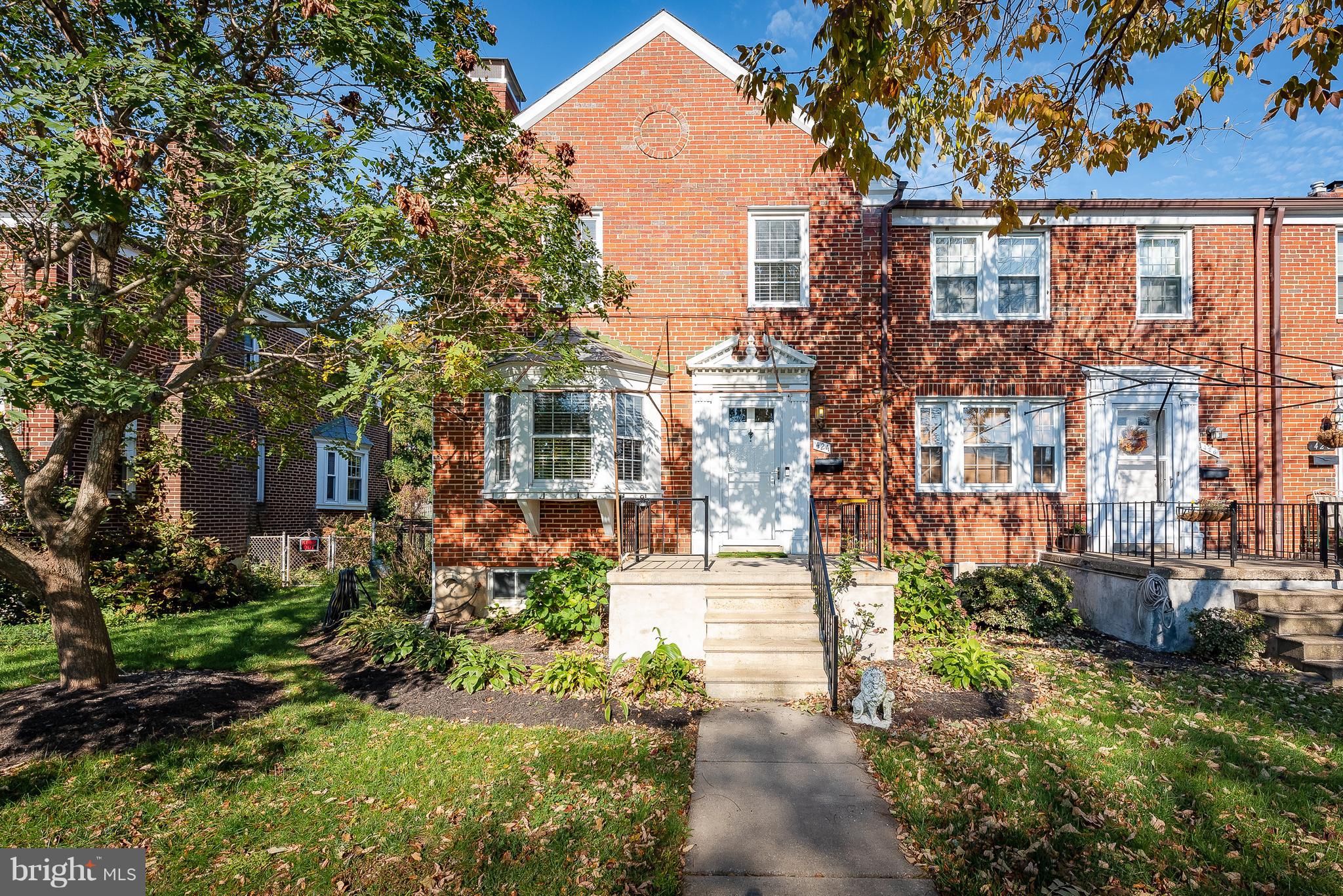 424 Greenlow Road Baltimore, MD 21228 - Photo 1 of 29 Exterior Front