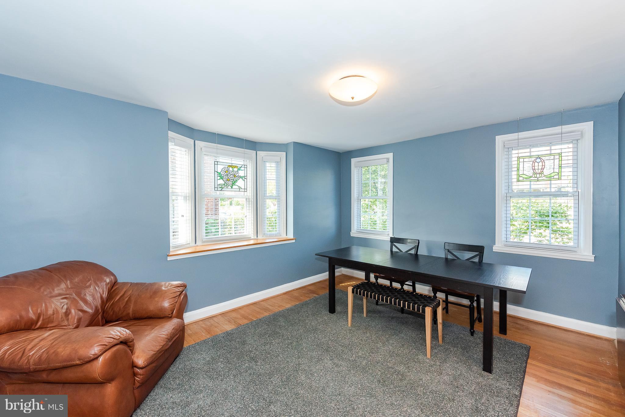 424 Greenlow Road Baltimore, MD 21228 - Photo 6 of 29 Dining room
