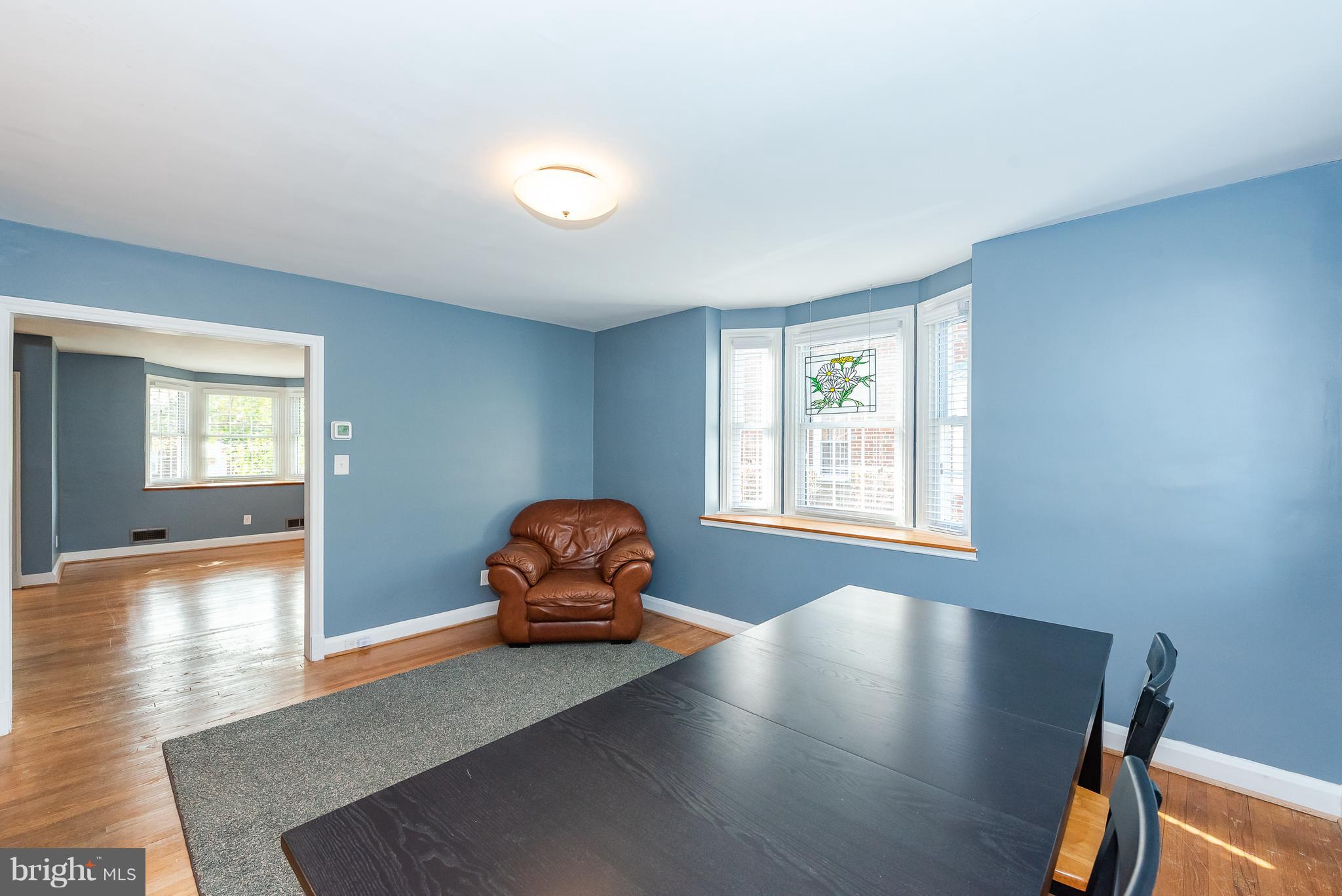424 Greenlow Road Baltimore, MD 21228 - Photo 7 of 29 Dining room