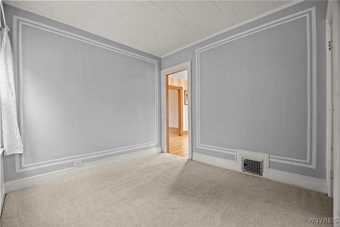 411 Breckenridge Street Buffalo, NY 14213 - Photo 12 of 15