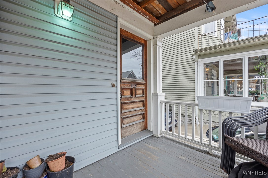 411 Breckenridge Street Buffalo, NY 14213 - Photo 3 of 15