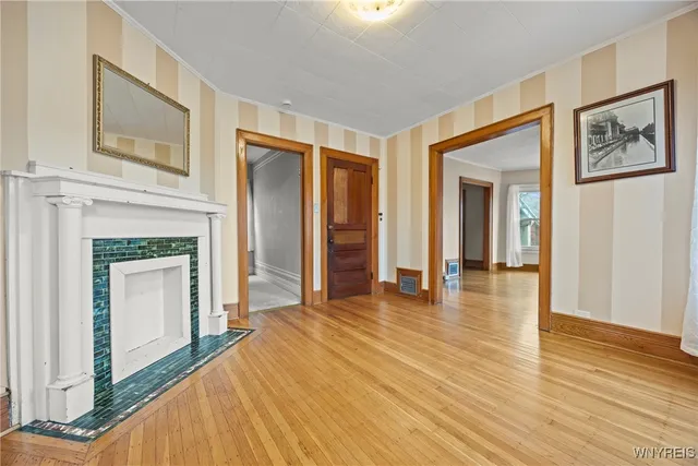 $1,200 | 411 Breckenridge Street, Buffalo, NY 14213