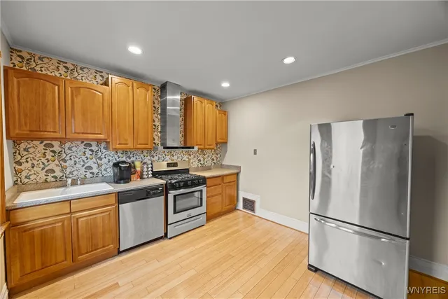 $1,200 | 411 Breckenridge Street, Buffalo, NY 14213