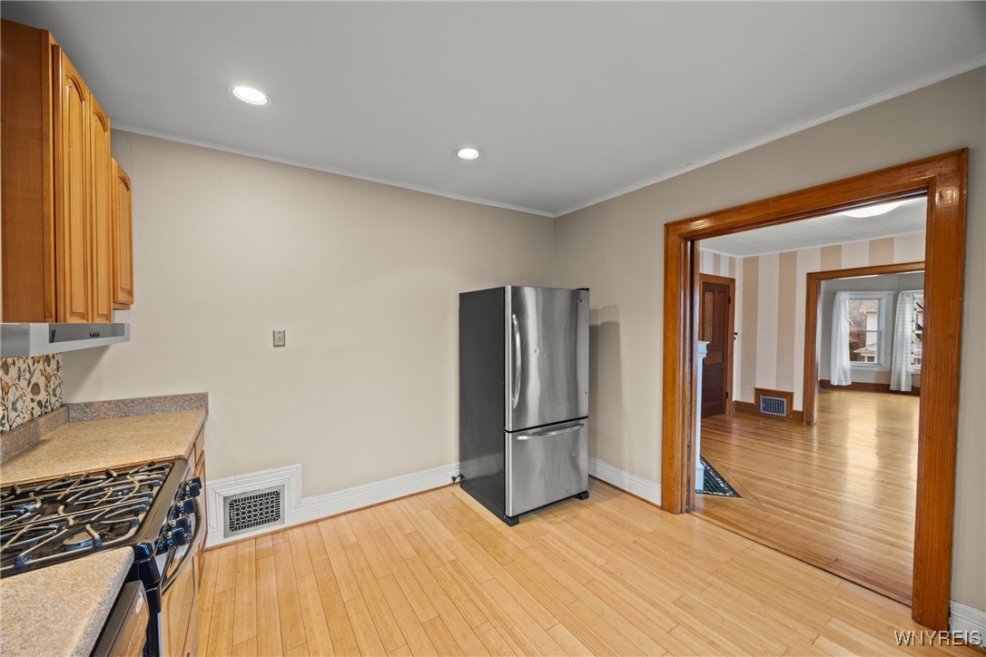 411 Breckenridge Street Buffalo, NY 14213 - Photo 10 of 15