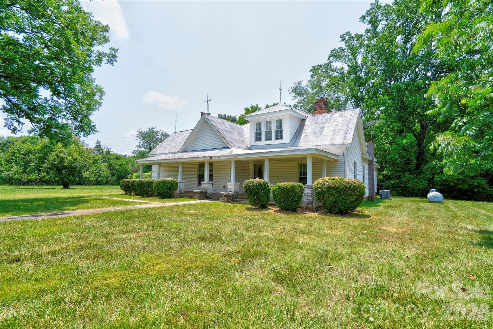 1813 St Marks Church Road Crouse, NC 28033 - Photo 4 of 22 a view of a house with a yard and sitting area