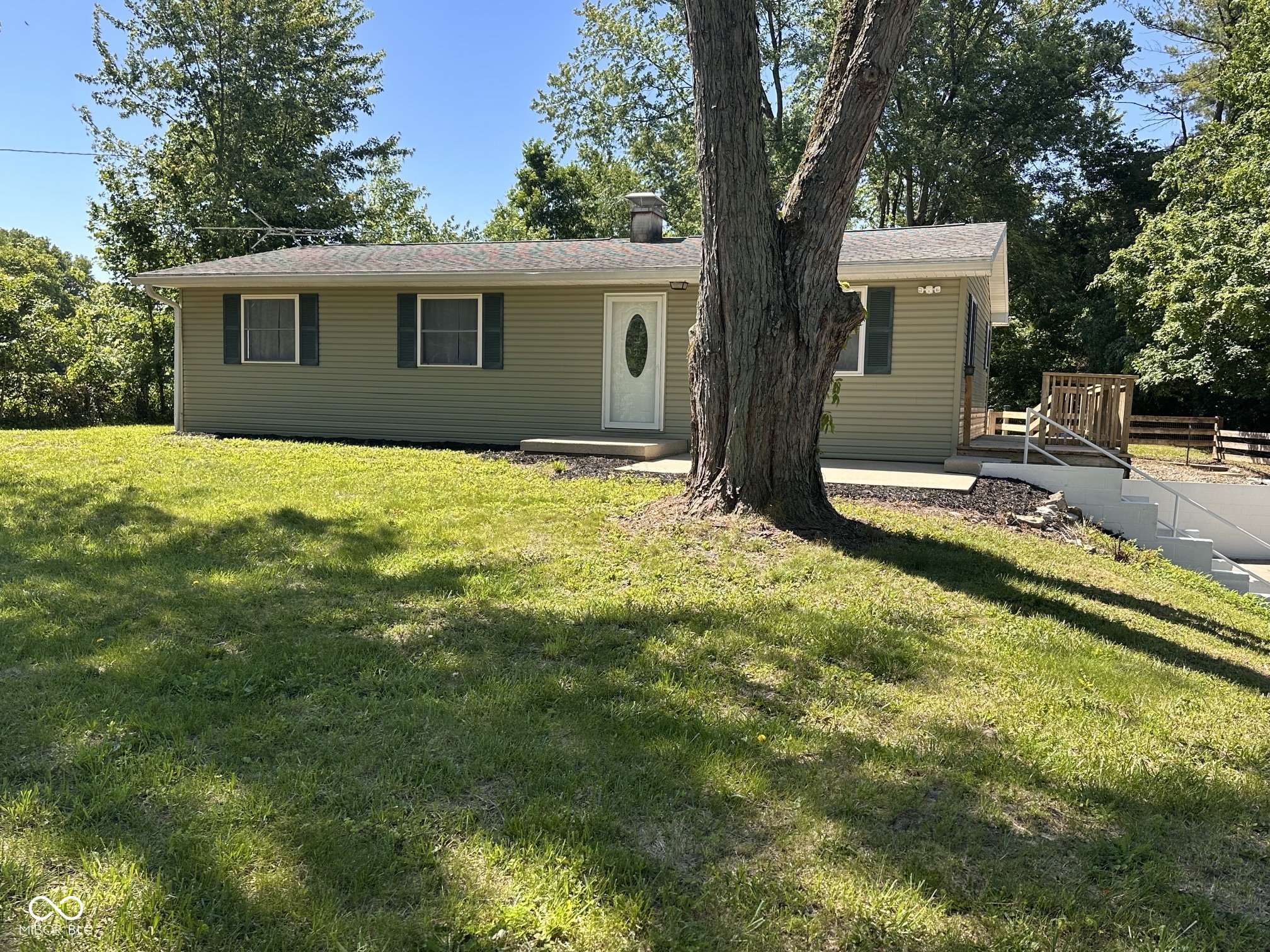 1742 East Range Line Road Greencastle, IN 46135 - Photo 2 of 17