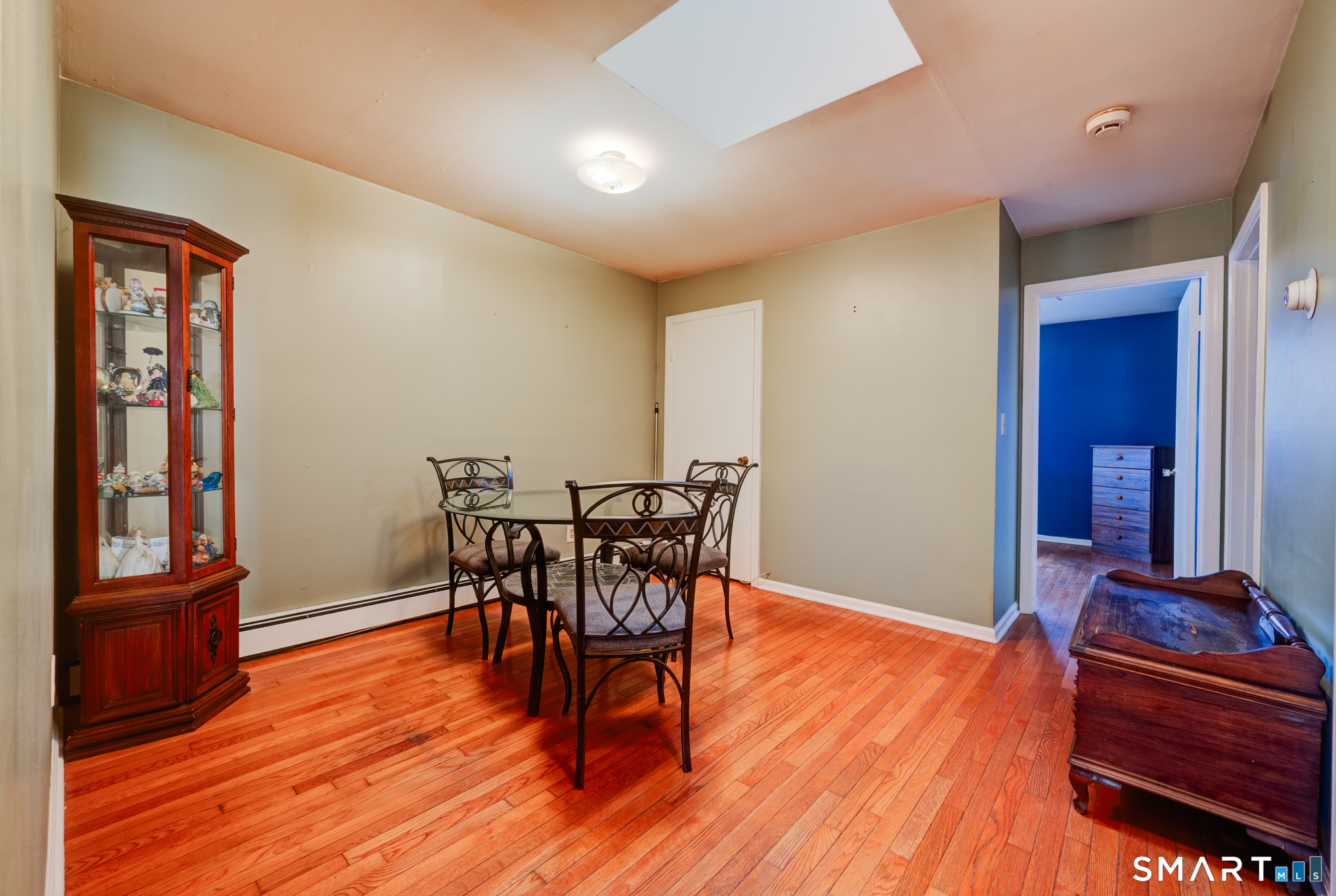 17 Hazel Street Fairfield, CT 06825 - Photo 14 of 38