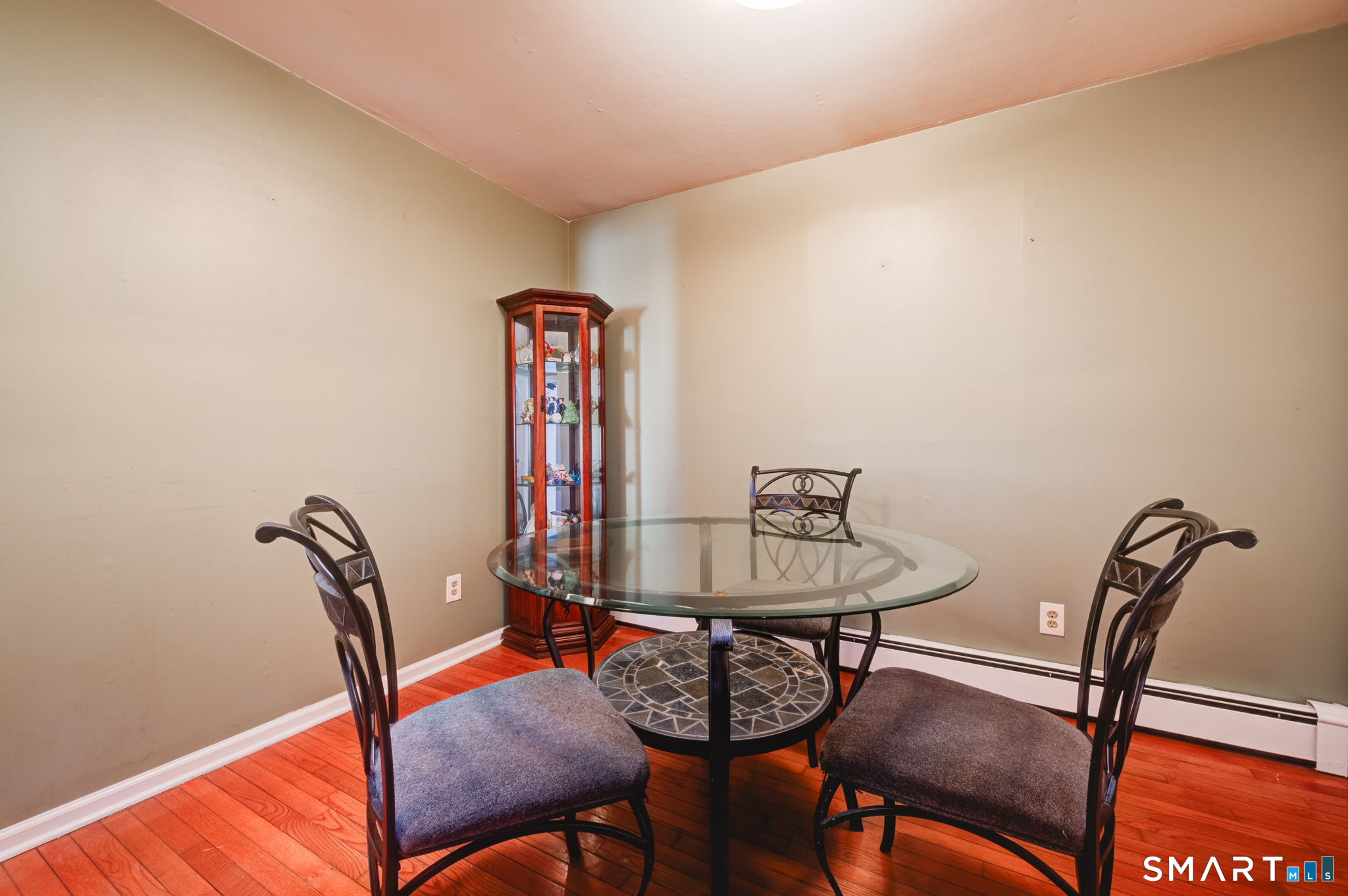 17 Hazel Street Fairfield, CT 06825 - Photo 16 of 38