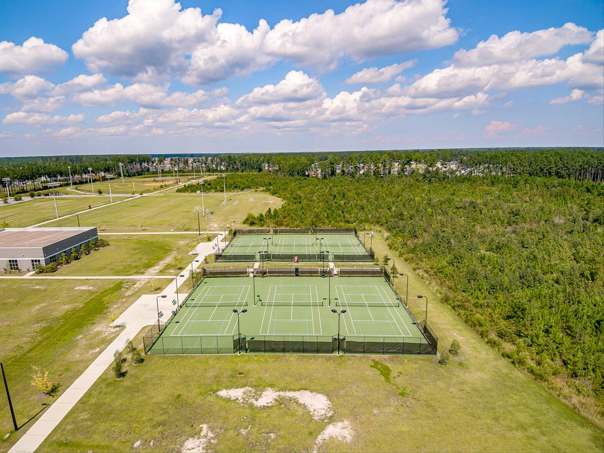 284 Decatur Drive Summerville, SC 29486 - Photo 77 of 103 077-10 - YMCA Tennis Courts