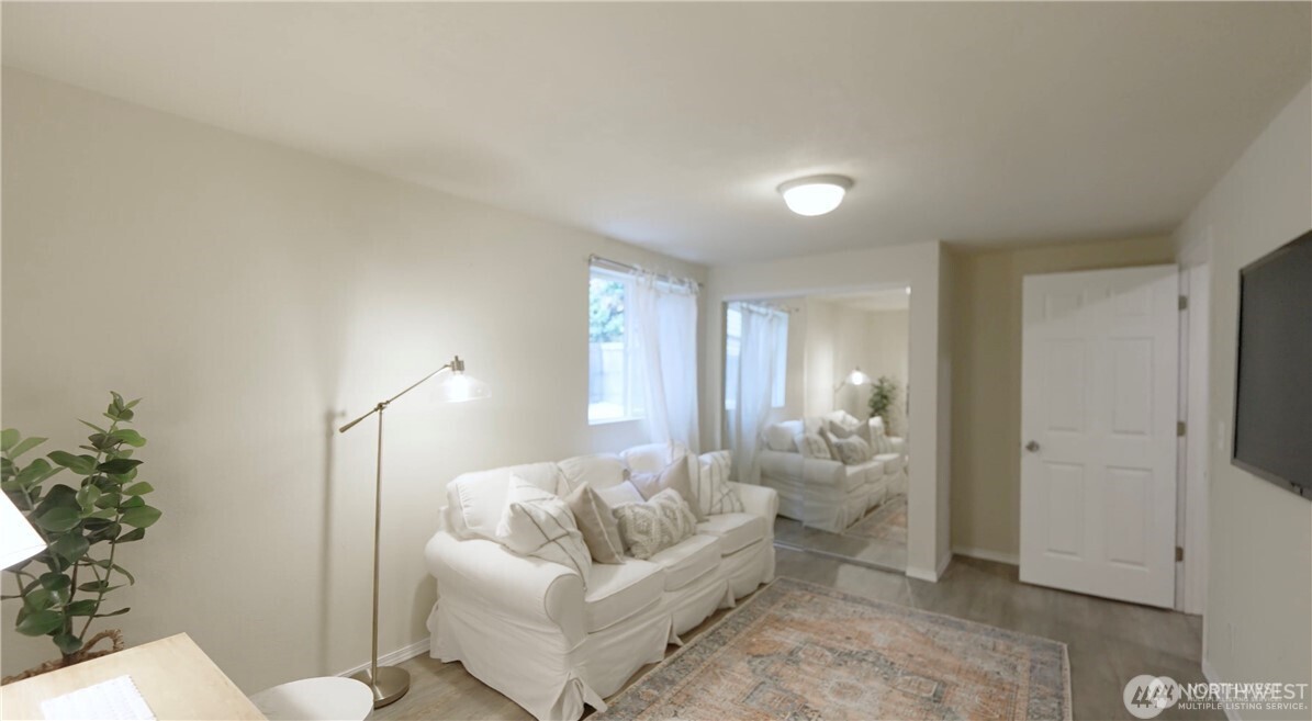 1305 Northeast 55th Street Seattle, WA 98105 - Photo 17 of 25