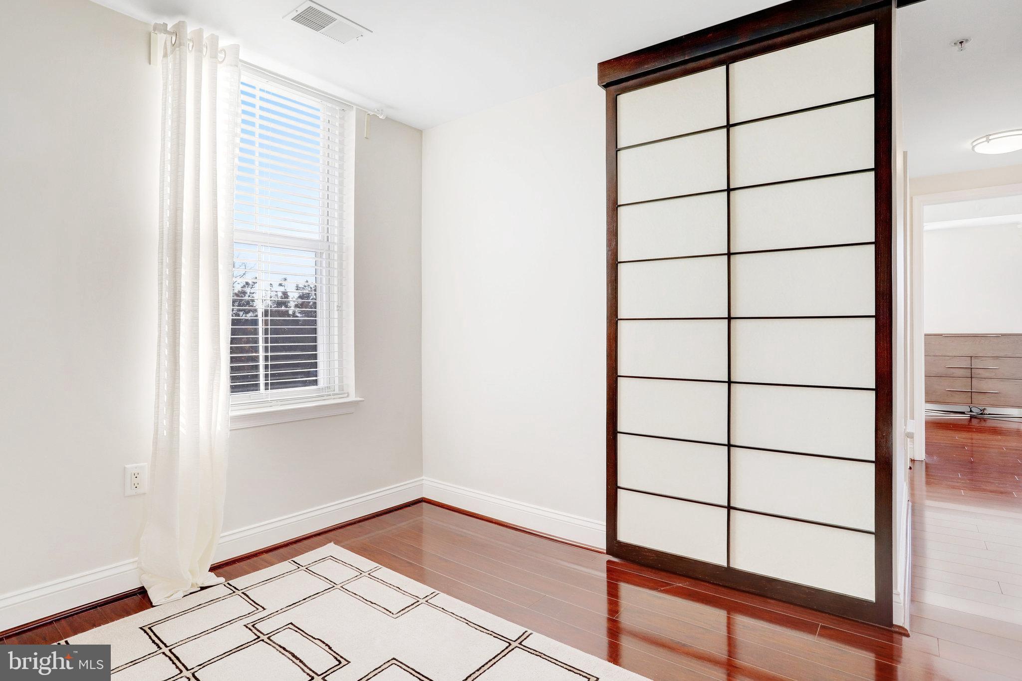 1111 Oronoco Street, Unit 430 Alexandria, VA 22314 - Photo 40 of 73 OFFICE, DEN OR SITTING AREA