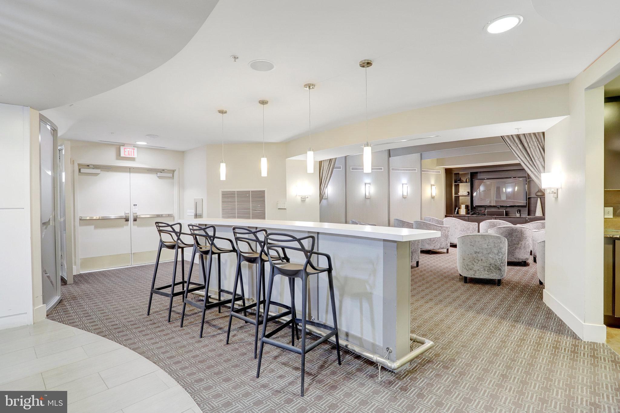 1111 Oronoco Street, Unit 430 Alexandria, VA 22314 - Photo 52 of 73 COMMUNITY AMENITIES