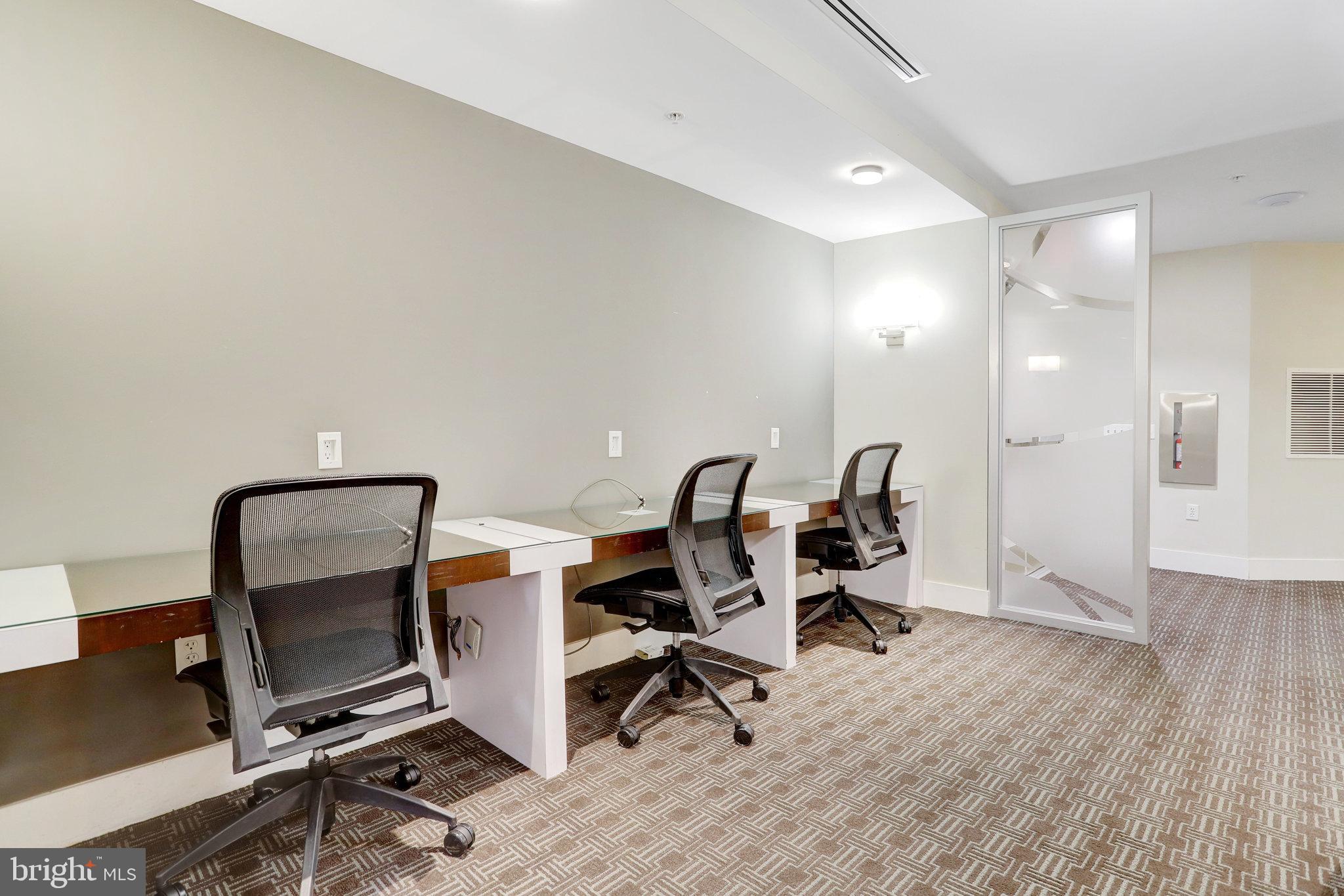 1111 Oronoco Street, Unit 430 Alexandria, VA 22314 - Photo 58 of 73 BUSINESS CENTER