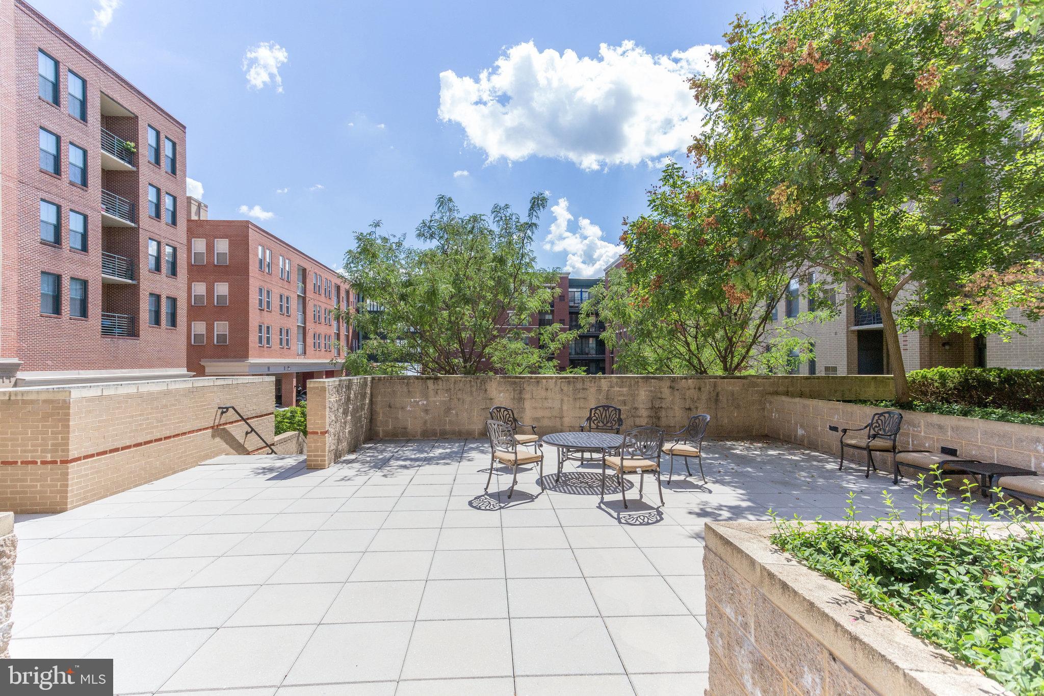 1111 Oronoco Street, Unit 430 Alexandria, VA 22314 - Photo 62 of 73 COMMUNITY