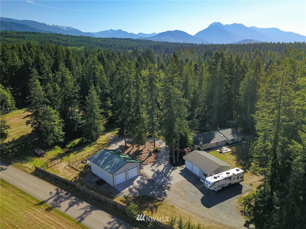 994 Gellor Road Port Angeles, WA 98362 - Photo 1 of 40 Gallery Image 1