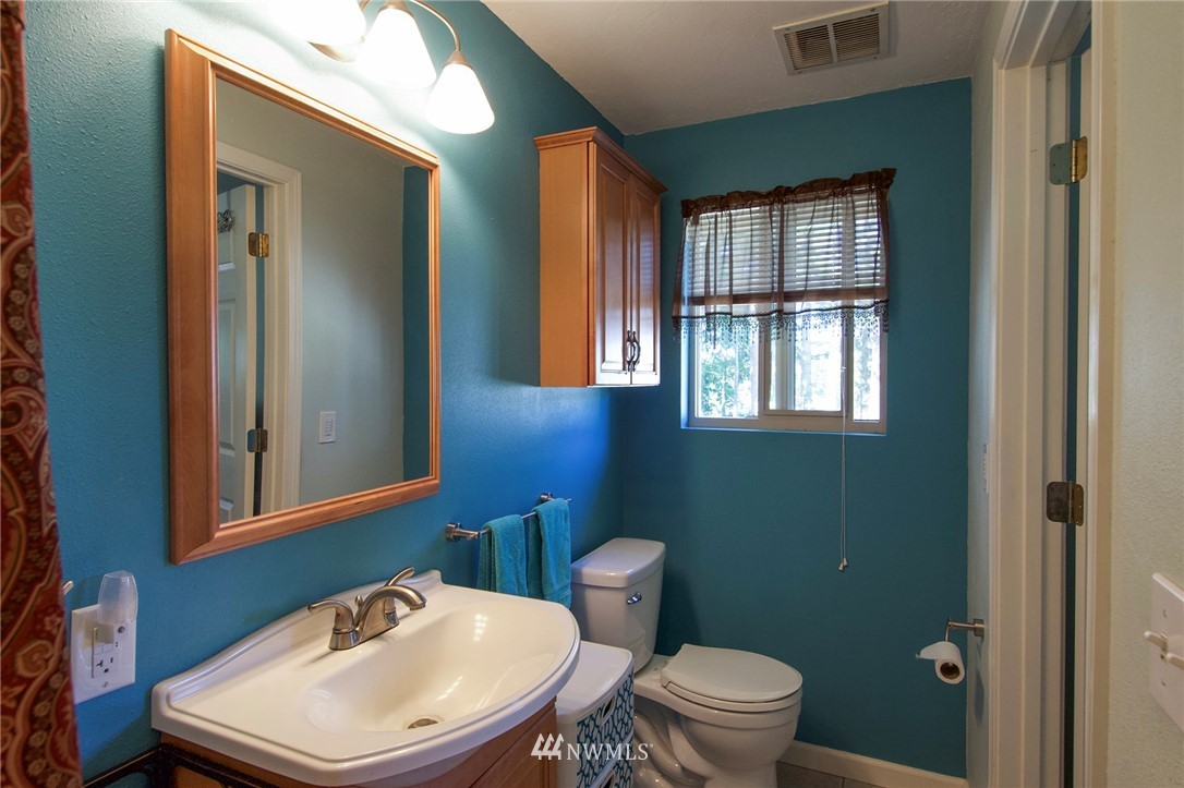 994 Gellor Road Port Angeles, WA 98362 - Photo 21 of 40 Gallery Image 21