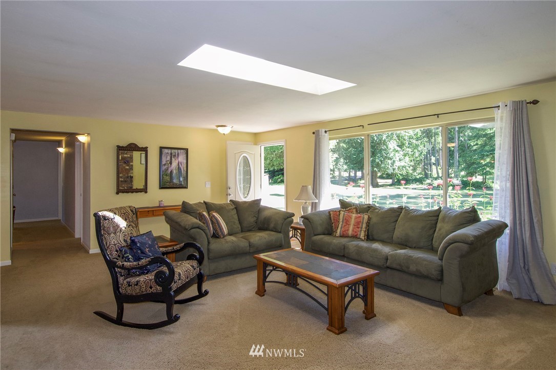994 Gellor Road Port Angeles, WA 98362 - Photo 9 of 40 Gallery Image 9