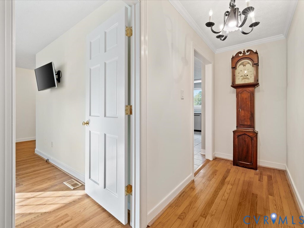 2376 Mill Road Henrico, VA 23231 - Photo 13 of 53