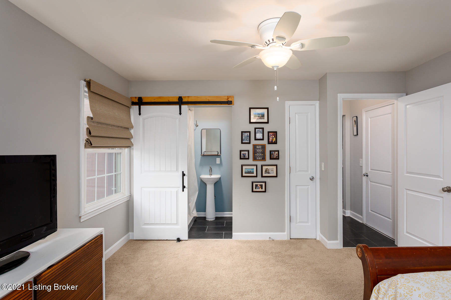 8209 Old Gate Road Louisville, KY 40241 - Photo 14 of 33 1st Floor Bedroom (optional Primary)
