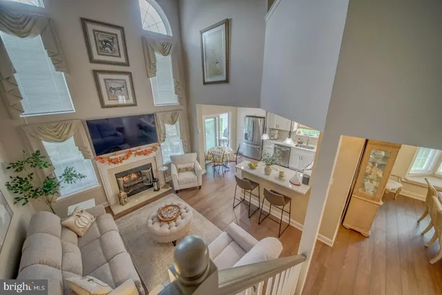 $385,000 | 10 Muirfield Court, Blackwood, NJ 08012