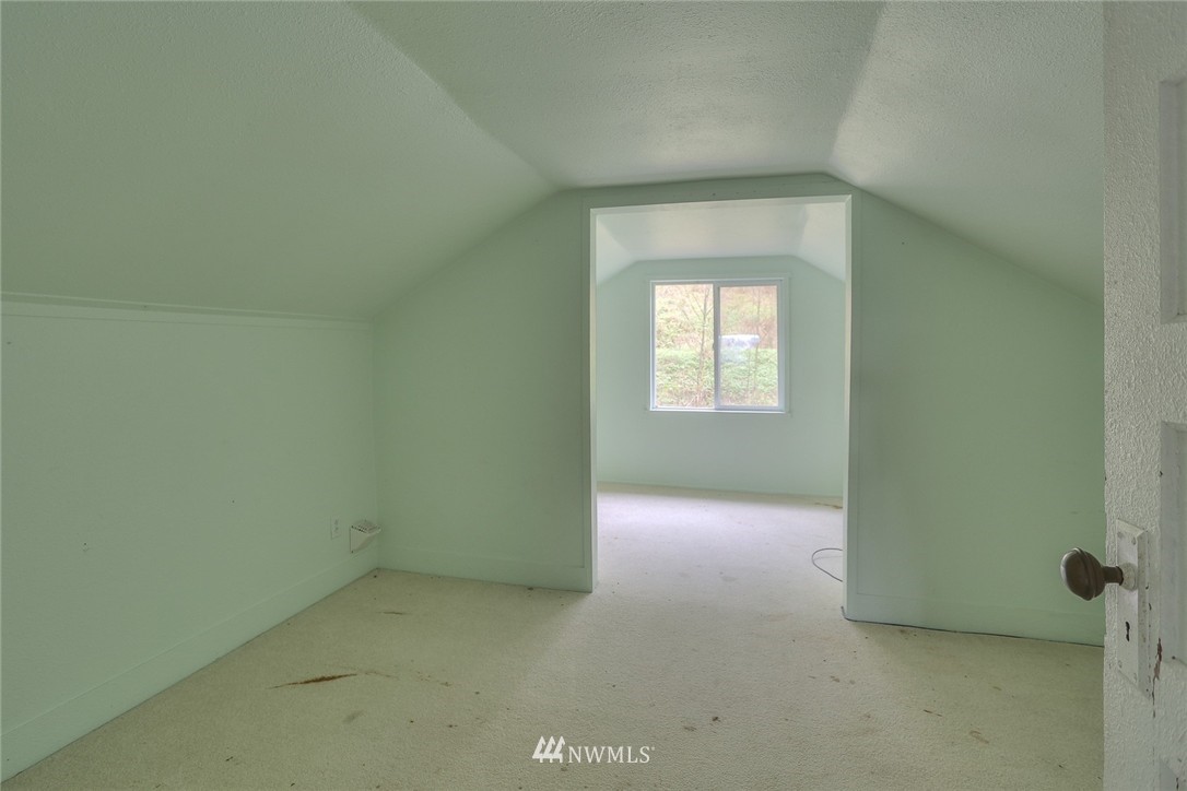 9210 Lowell Larimer Road Everett, WA 98208 - Photo 15 of 24 Gallery Image 15