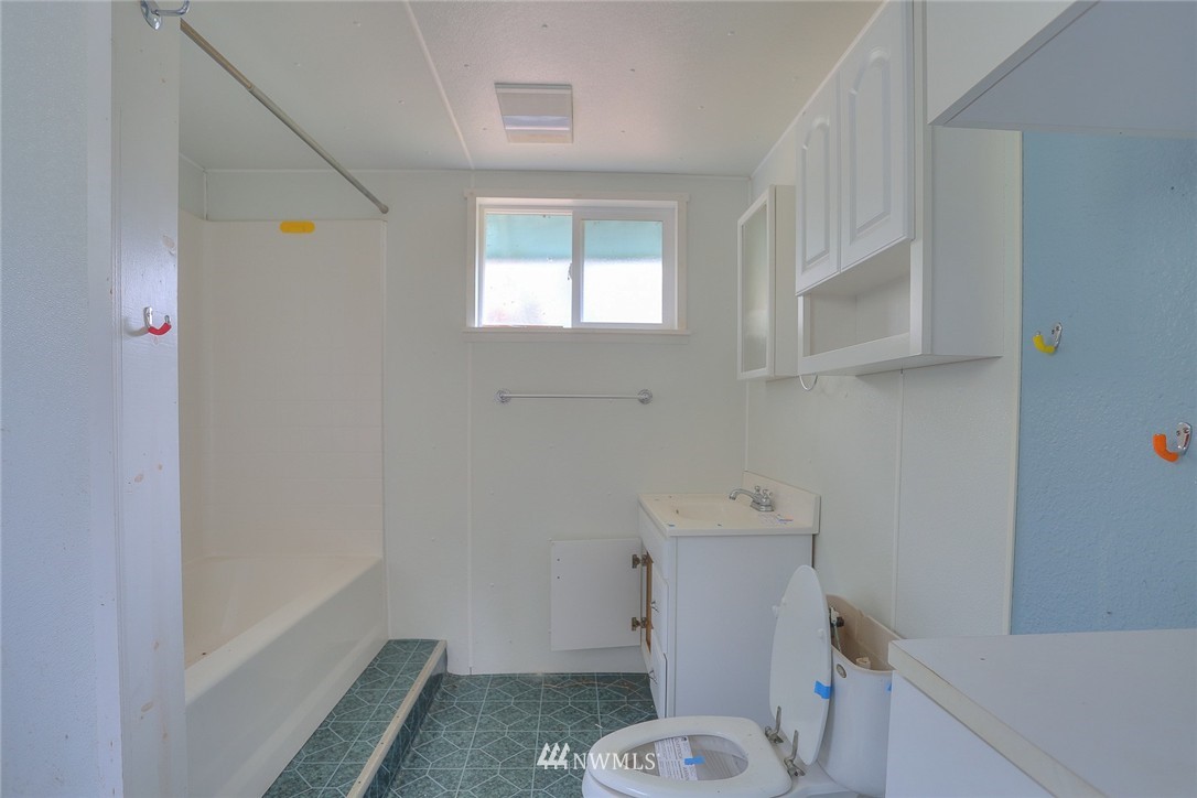 9210 Lowell Larimer Road Everett, WA 98208 - Photo 18 of 24 Gallery Image 18