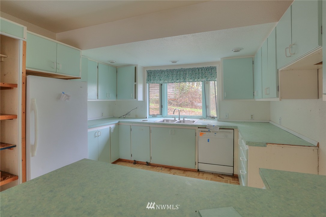 9210 Lowell Larimer Road Everett, WA 98208 - Photo 8 of 24 Gallery Image 8