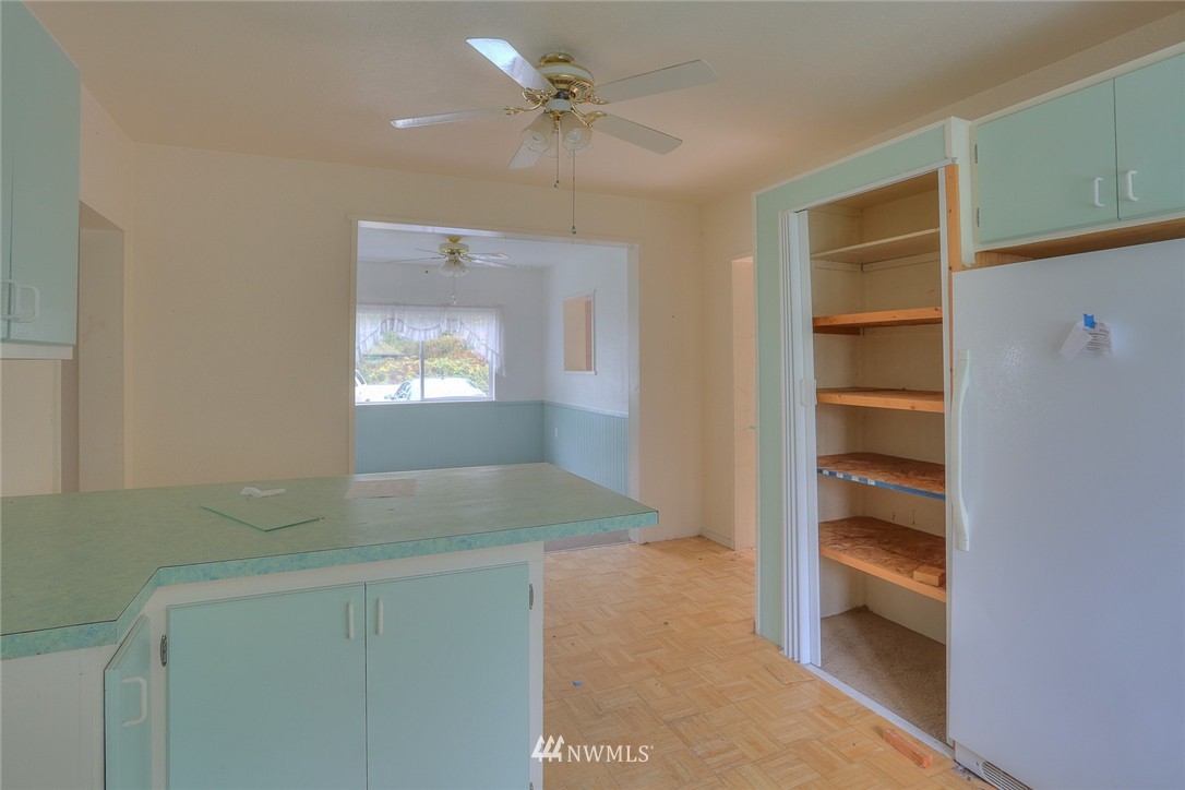 9210 Lowell Larimer Road Everett, WA 98208 - Photo 9 of 24 Gallery Image 9