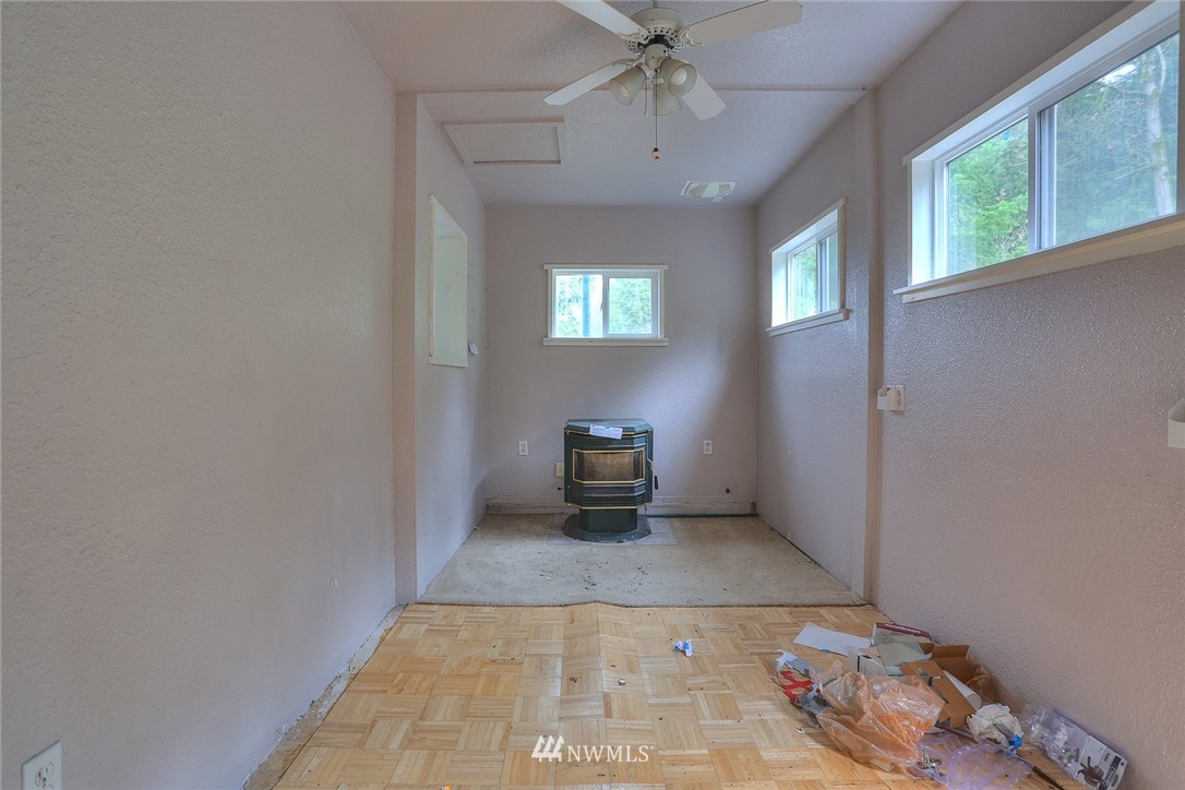 9210 Lowell Larimer Road Everett, WA 98208 - Photo 10 of 24 Gallery Image 10