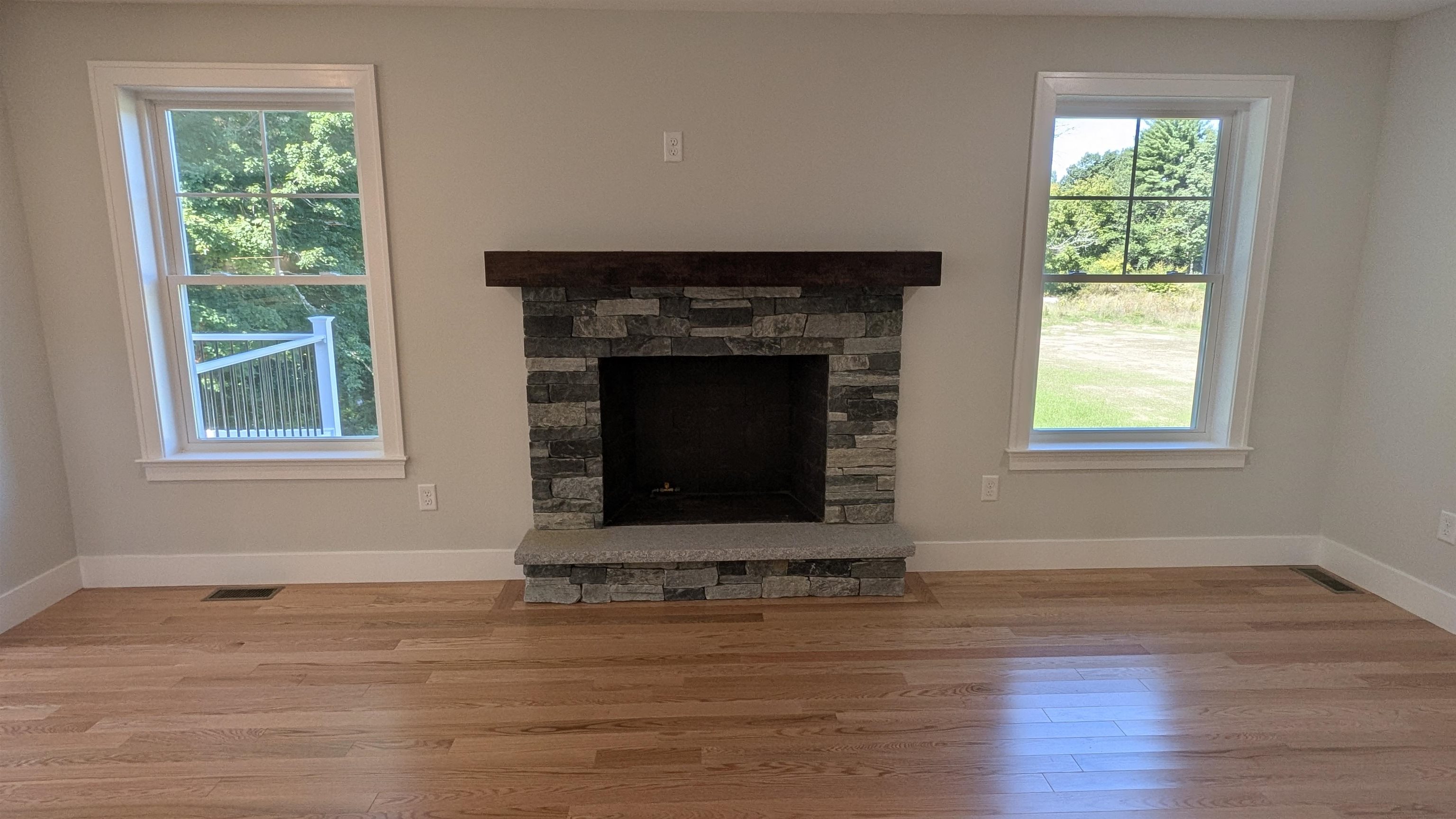 297 Sandown Road, Unit 72 Fremont, NH 03044 - Photo 23 of 58 Gallery Image 23