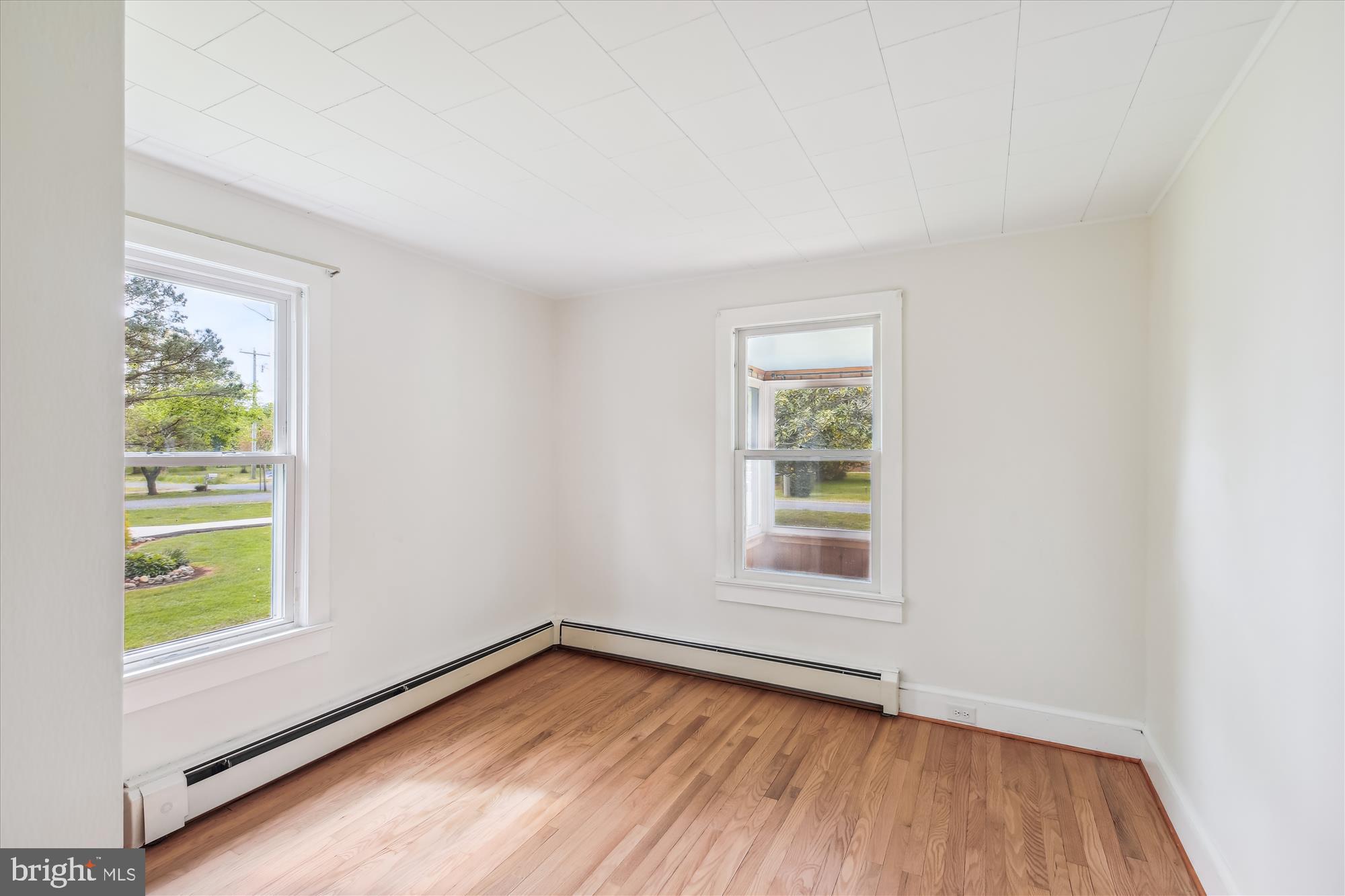 3223 Lawsonia Road Crisfield, MD 21817 - Photo 12 of 42 Front bdrm