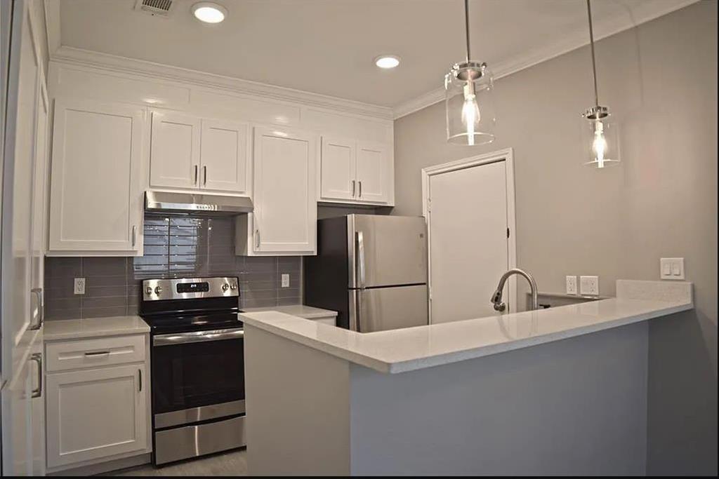 7340 Skillman Street, Unit 101 Dallas, TX 75231 - Photo 6 of 18