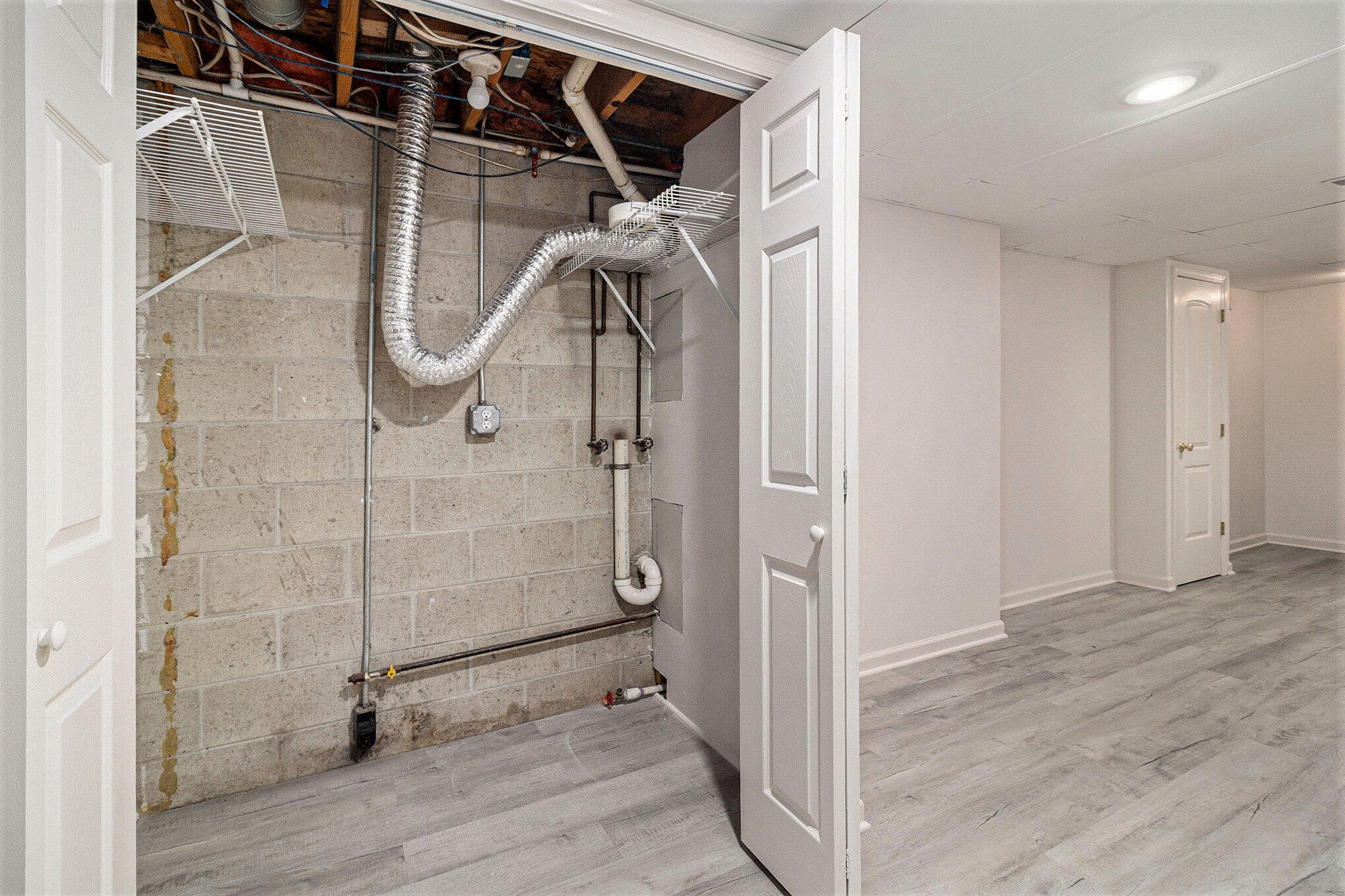 1537 Garrison Road Muskegon, MI 49441 - Photo 16 of 32 023_5r6a4360_556