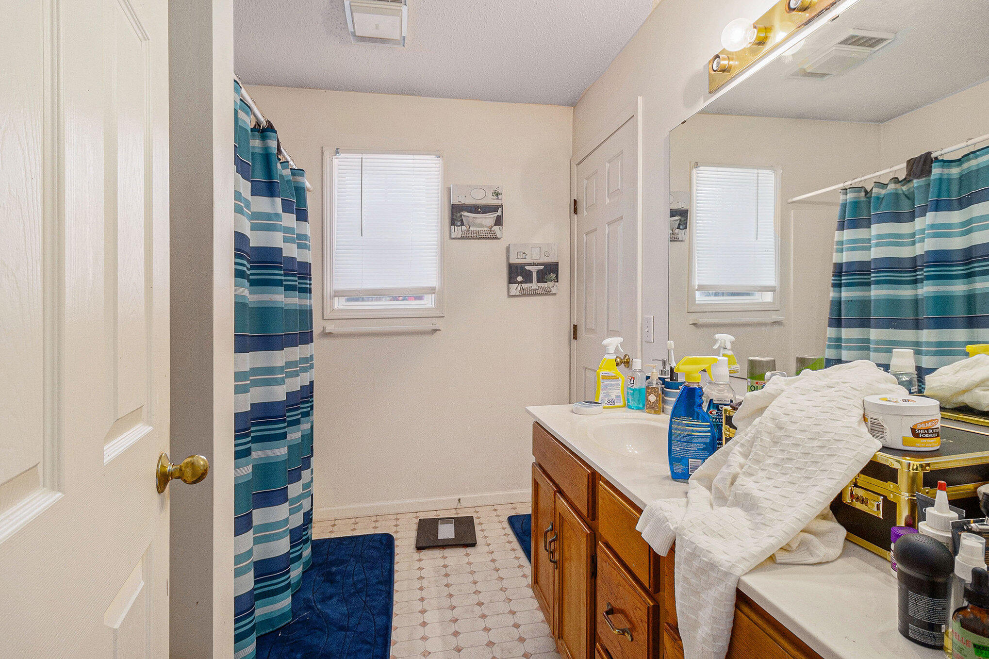 1537 Garrison Road Muskegon, MI 49441 - Photo 23 of 32 010_5r6a4325_233