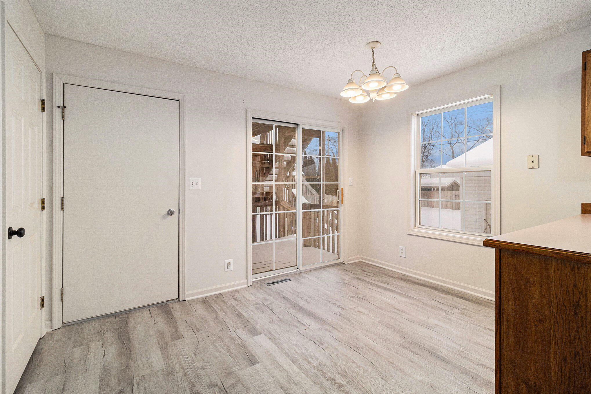 1537 Garrison Road Muskegon, MI 49441 - Photo 6 of 32 013_5r6a4353_983