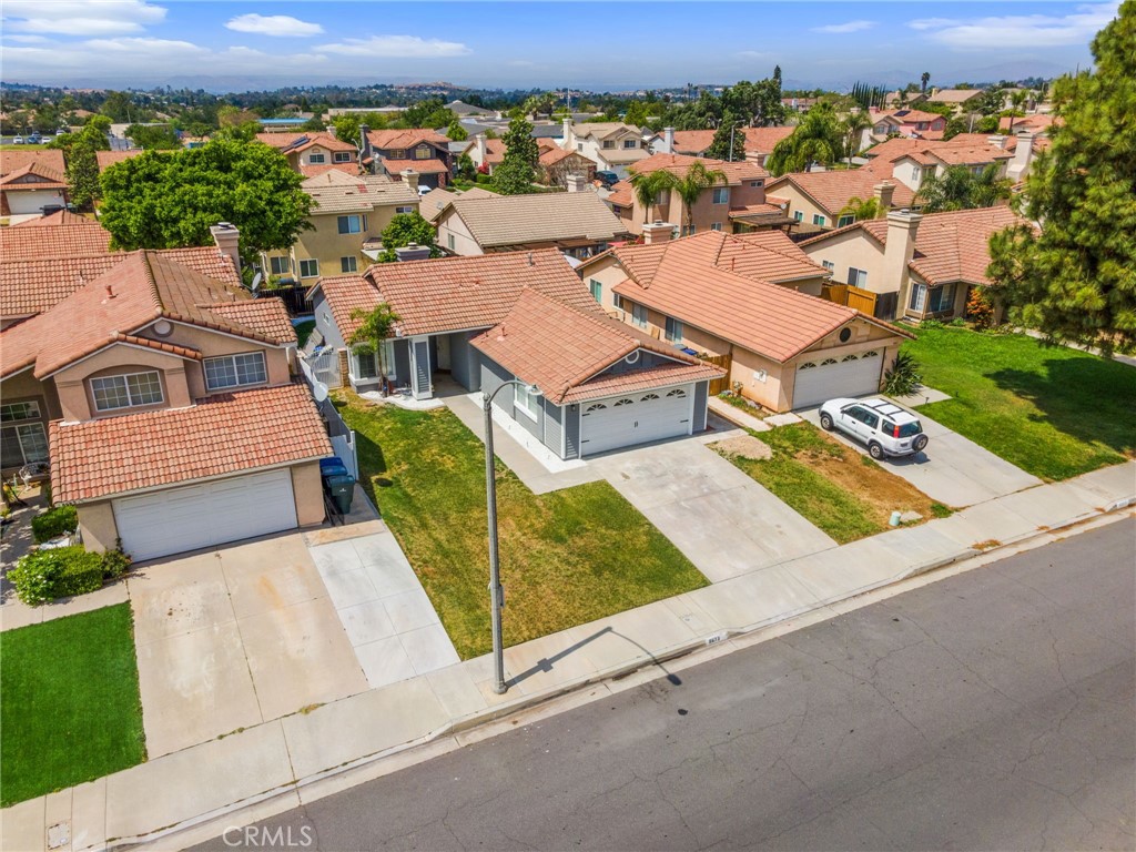 8673 Northstar Drive Riverside, CA 92508 - Photo 5 of 42