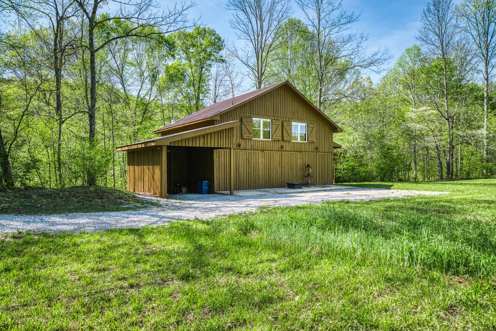 415 Shiloh Road Crawford, TN 38554 - Photo 2 of 27 Gallery Image 2