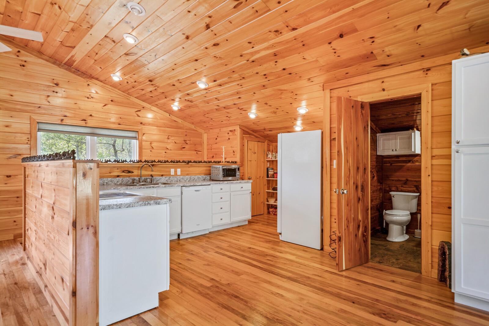 415 Shiloh Road Crawford, TN 38554 - Photo 22 of 27 Gallery Image 22