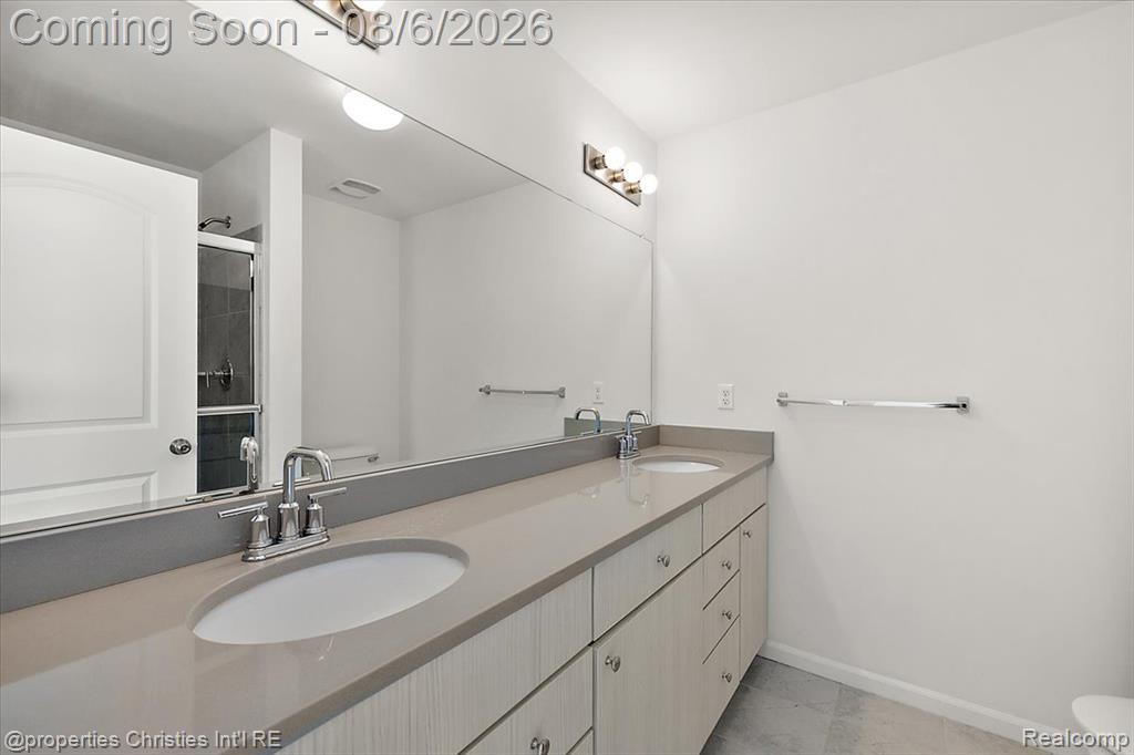 2500 Normandy Road, Unit 38 Royal Oak, MI 48073 - Photo 27 of 55 Gallery Image 27