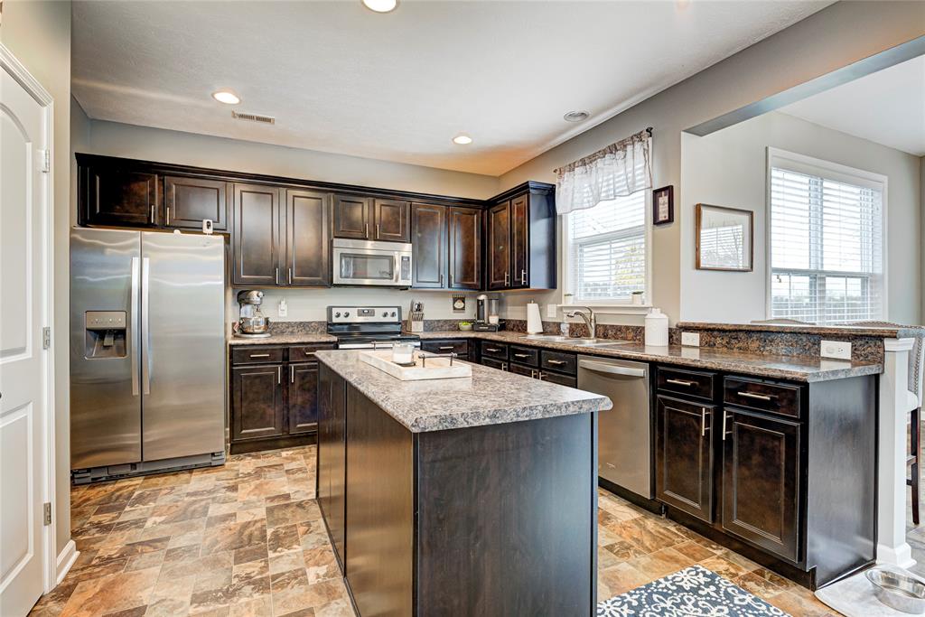 6101 Pebblebrooke Road Whitestown, IN 46075 - Photo 15 of 48