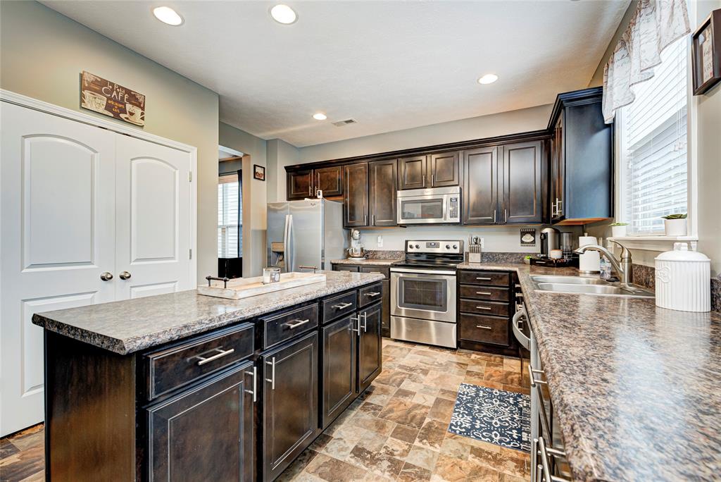 6101 Pebblebrooke Road Whitestown, IN 46075 - Photo 16 of 48