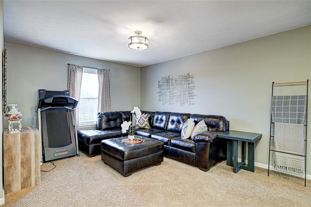 6101 Pebblebrooke Road Whitestown, IN 46075 - Photo 24 of 48