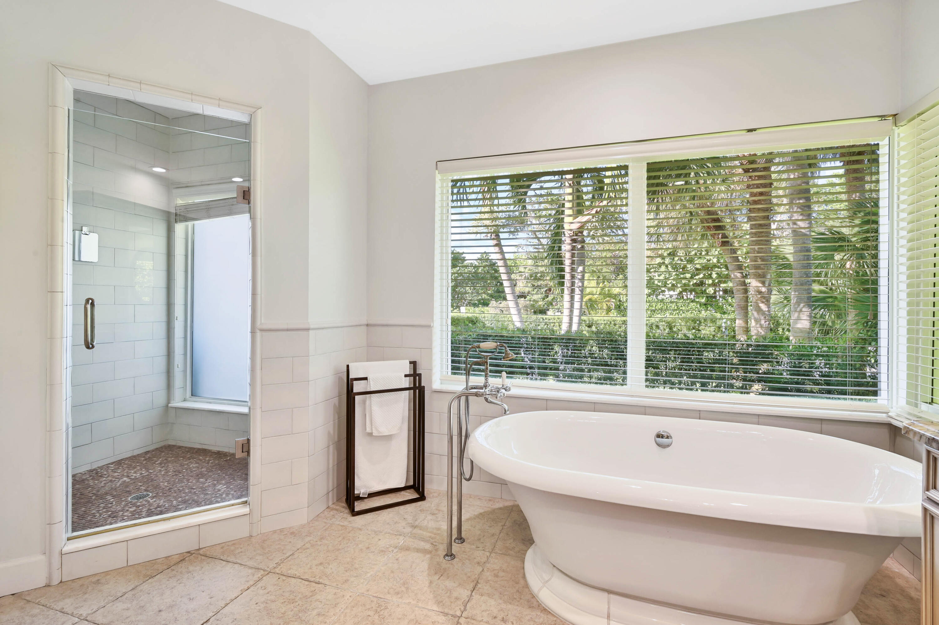 1 Beachway Drive Ocean Ridge, FL 33435 - Photo 24 of 46 Image 30