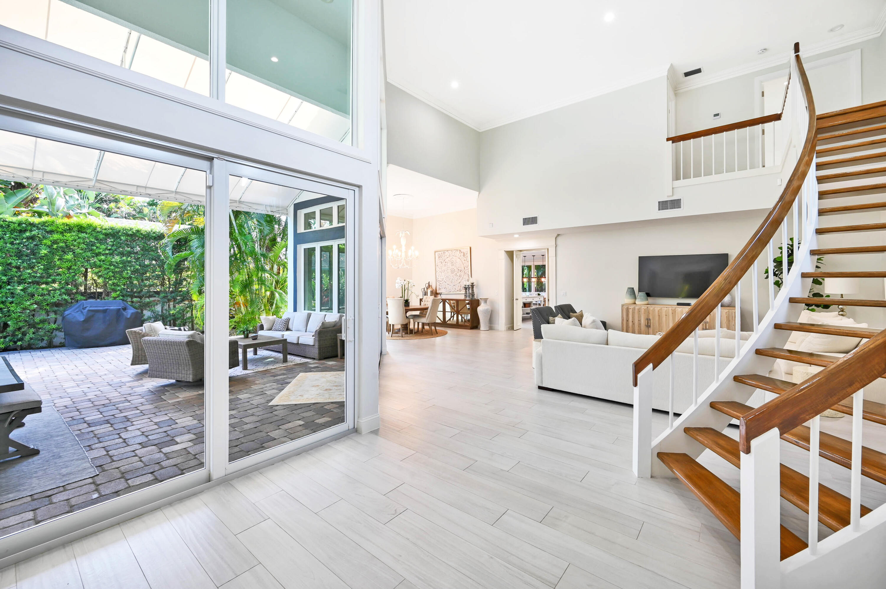 1 Beachway Drive Ocean Ridge, FL 33435 - Photo 5 of 46 Image 6