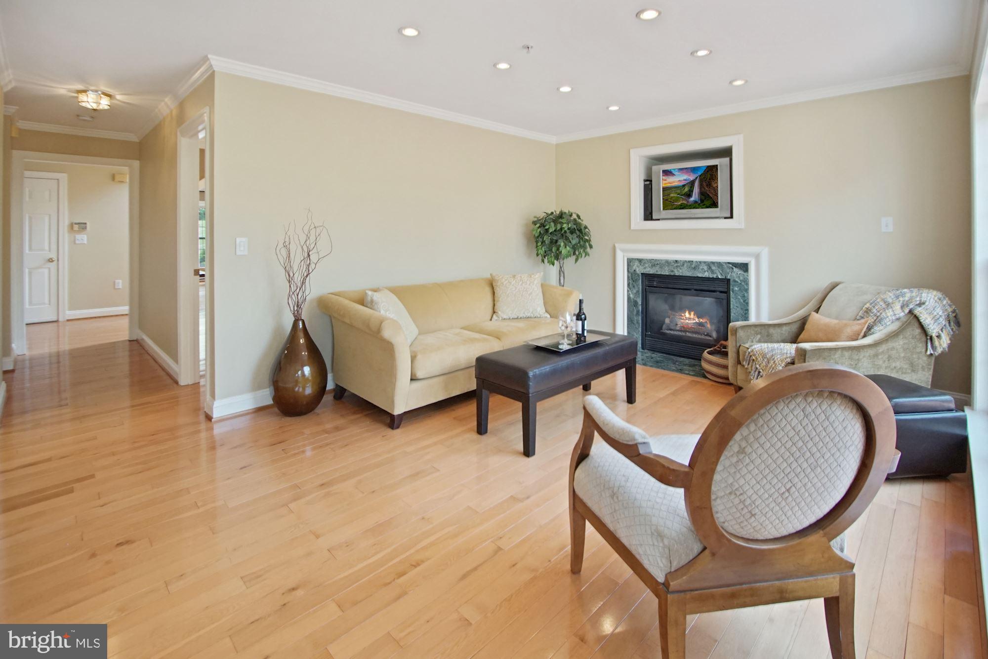12613 Spriggs Request Court Bowie, MD 20721 - Photo 11 of 48 Family room, with gas fireplace