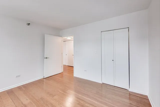 $3,595 | 345 North LaSalle Drive, Unit 2601, Chicago, IL 60654