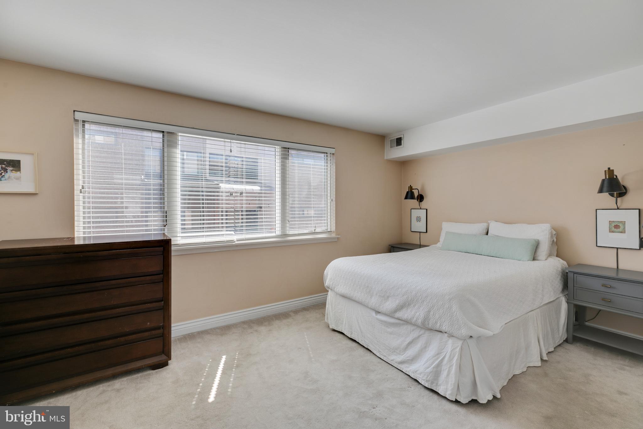 734 Rodman Street Philadelphia, PA 19147 - Photo 15 of 34